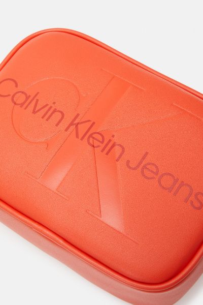 Calvin Klein Sculpted Camera Bag Poppy