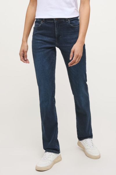 Mustang Crosby Relaxed Straight Dark Wash